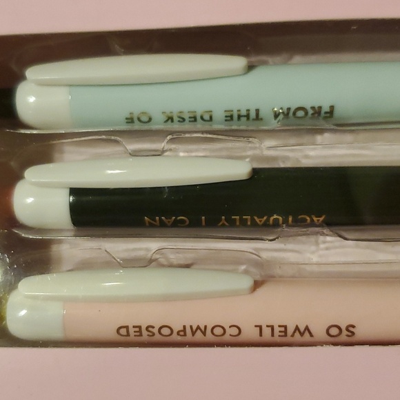 Kate Spade 3 ink pen set 🖊🖋🖊 - Picture 5 of 7